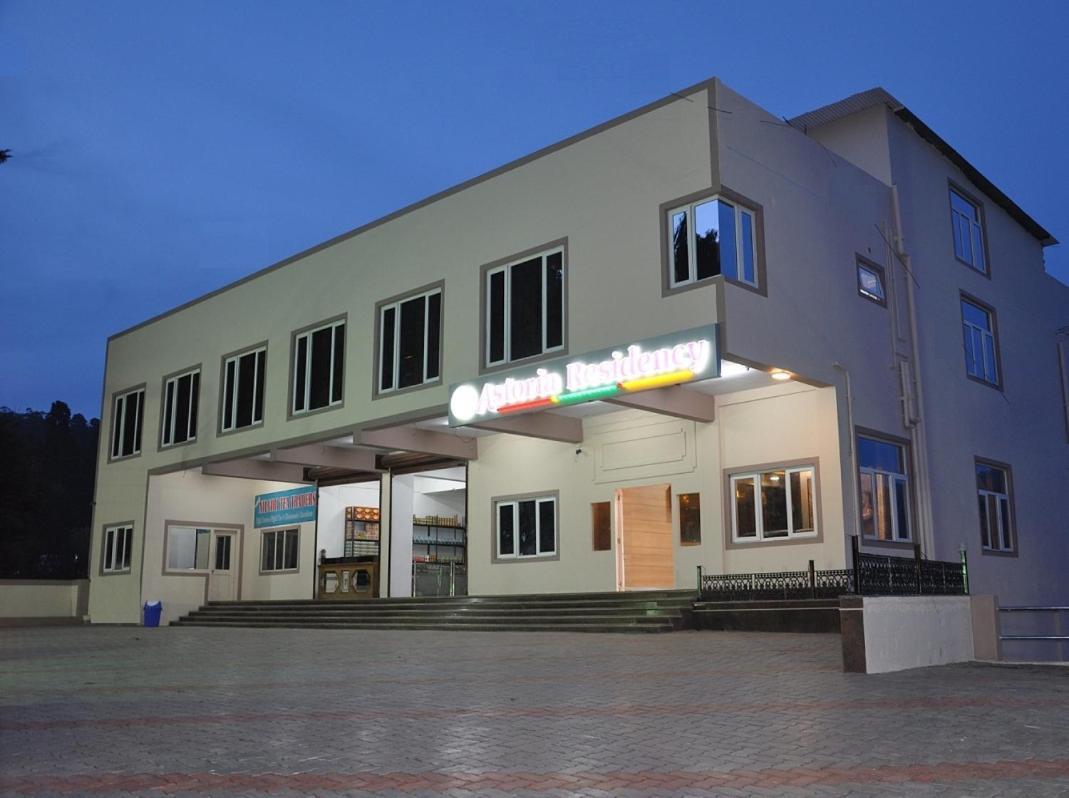 明星居住酒店 乌提 外观 照片