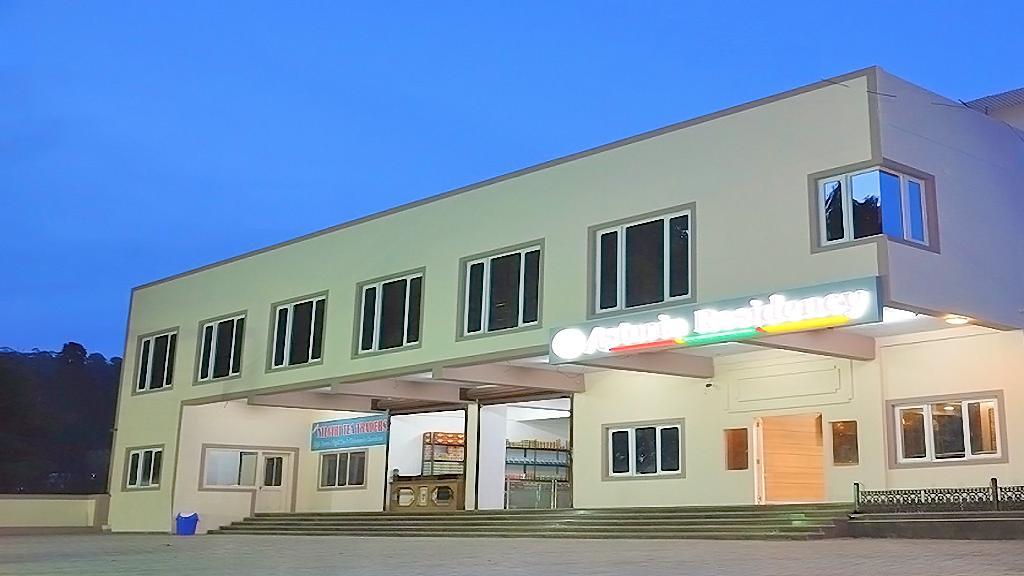 明星居住酒店 乌提 外观 照片
